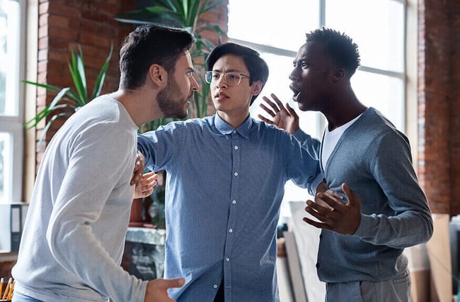 Mastering De-escalation Training Techniques: A Guide for Managers